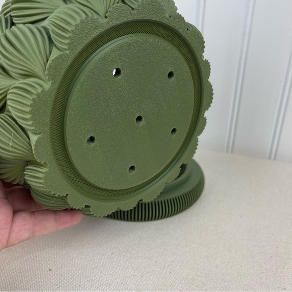 Bold Textured Planter, Ripple Planter Pot, Indoor Flower Pot, Modern Succulents - Picture 8 of 9